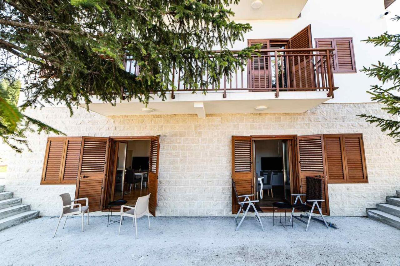 Turisticki Apartmani “Kraljeva Stolica” Žabljak Exteriér fotografie