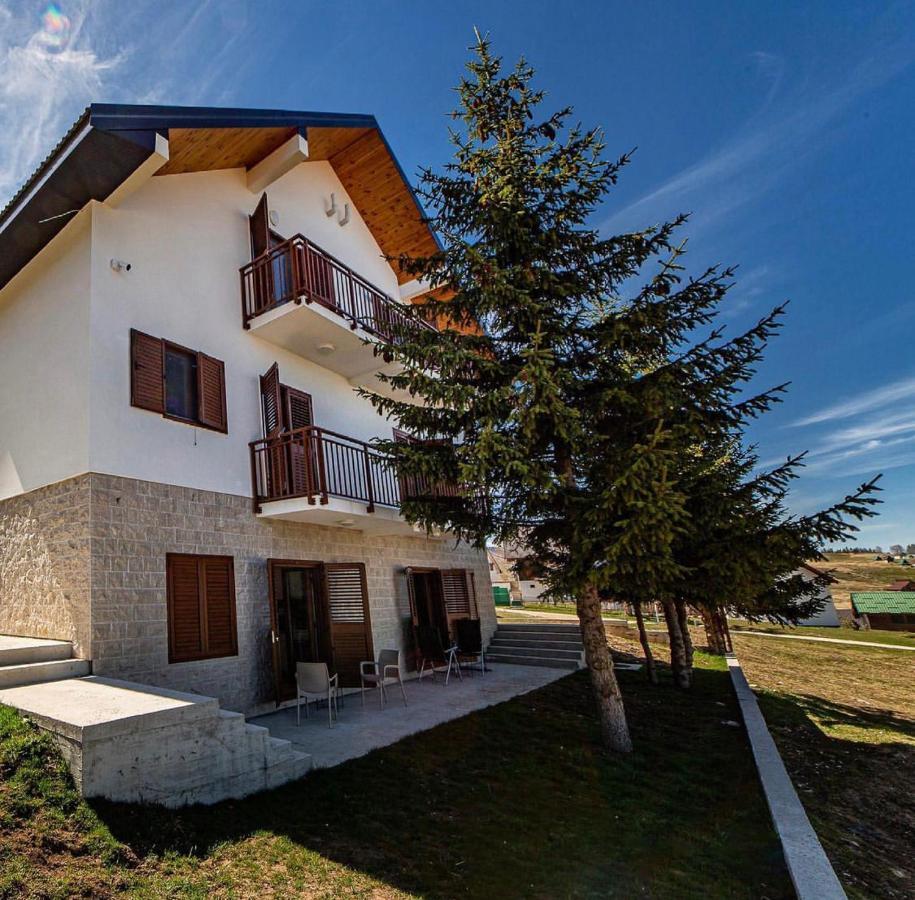 Turisticki Apartmani “Kraljeva Stolica” Žabljak Exteriér fotografie