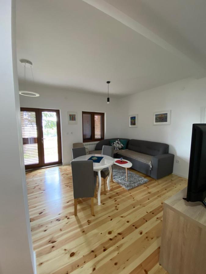 Turisticki Apartmani “Kraljeva Stolica” Žabljak Exteriér fotografie